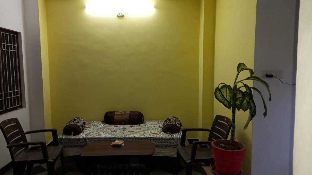 Nandini Paying Guest House Udaipur Buitenkant foto