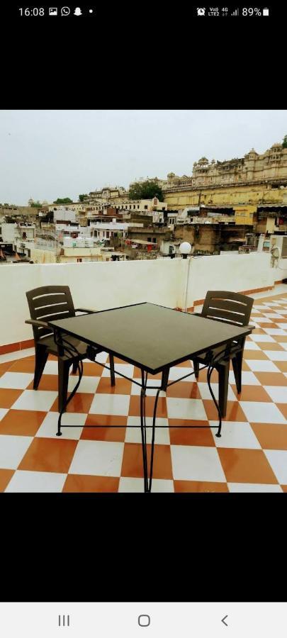 Nandini Paying Guest House Udaipur Buitenkant foto